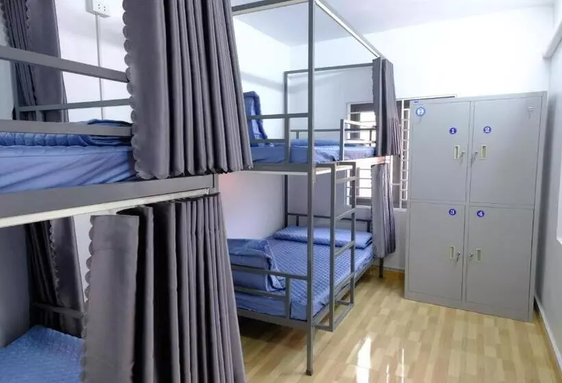 Ha Giang Hoppers Hostel And Tour
