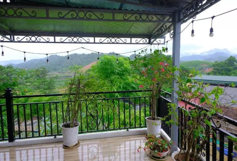 Ha Giang Hoppers Hostel And Tour