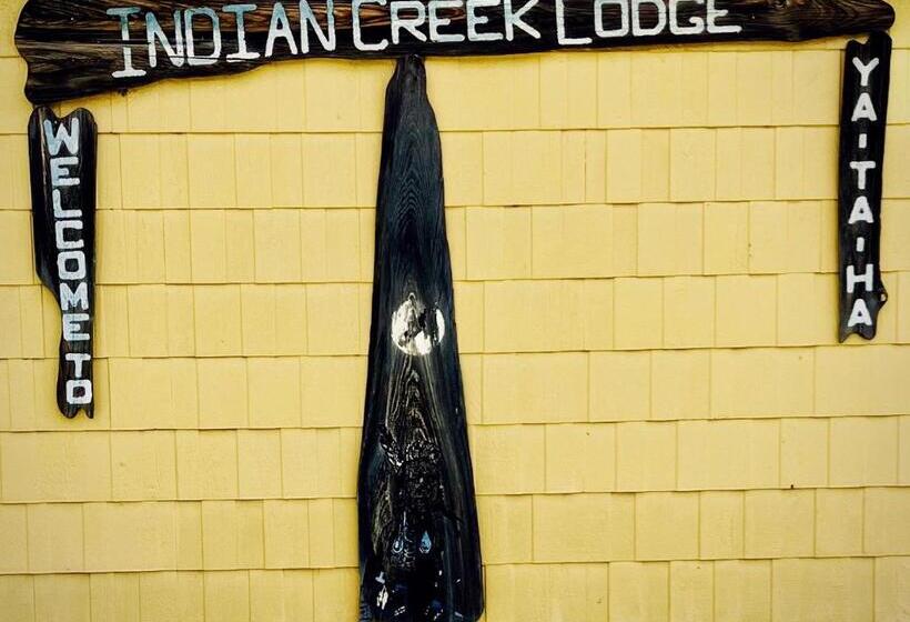 فندق Indian Creek Lodge