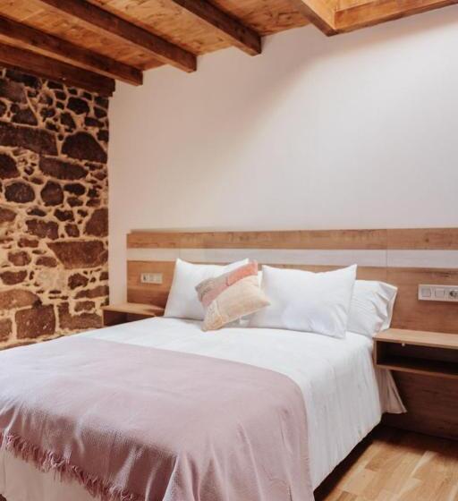 Отель Tres Portas