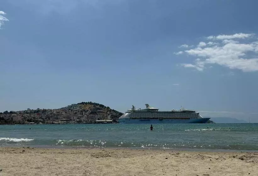 Koskhotel Kusadasi