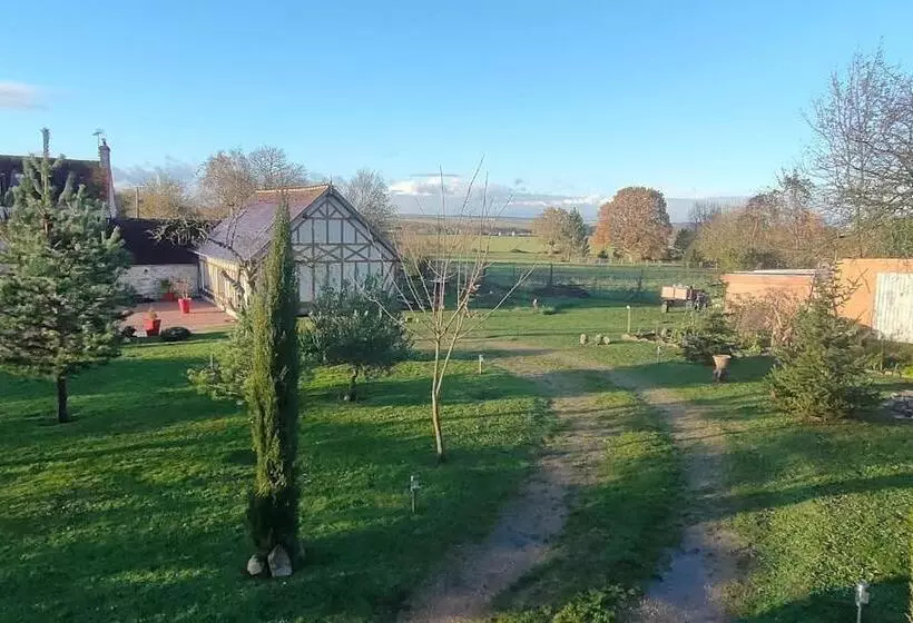 Majatalo Les Lys Jolie Suite Parentale Privative Deux Adultes Avec Sdd