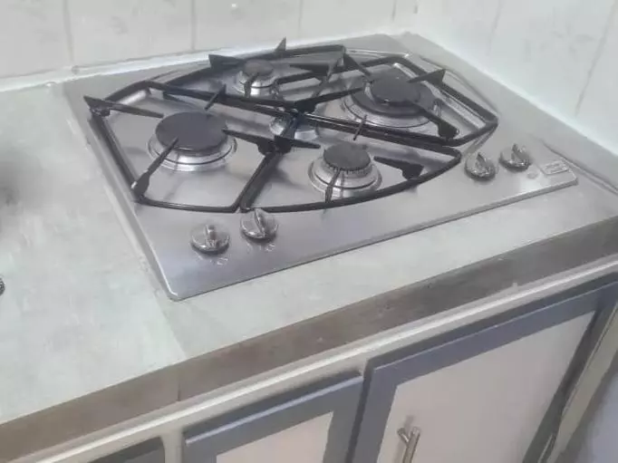 پانسیون Ndouha House