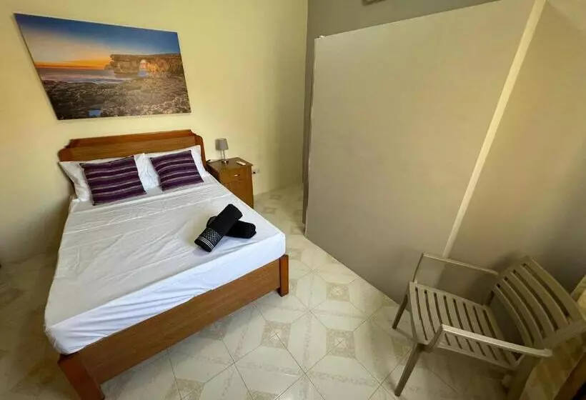 پانسیون Tigrija Apartment By The Nest