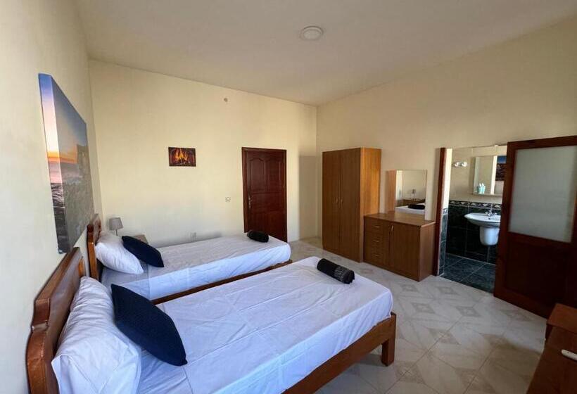 پانسیون Tigrija Apartment By The Nest