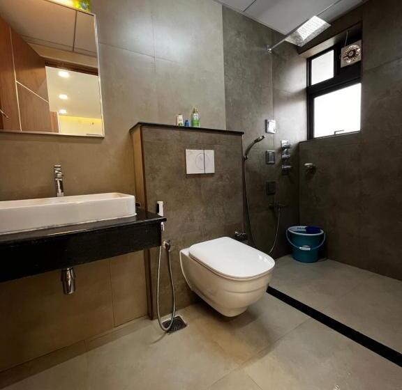 פנסיון Tims Service Apartments