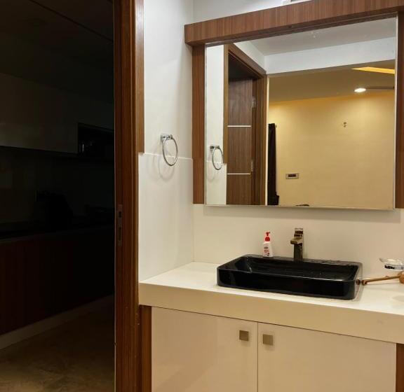 פנסיון Tims Service Apartments