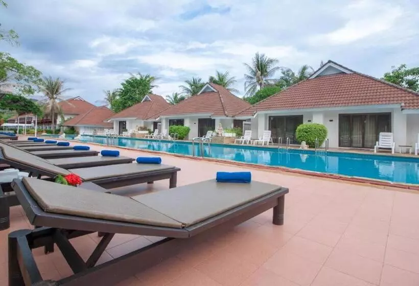 Privacy Beach Resort & Spa