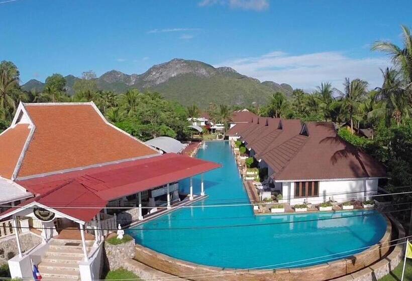 Privacy Beach Resort & Spa