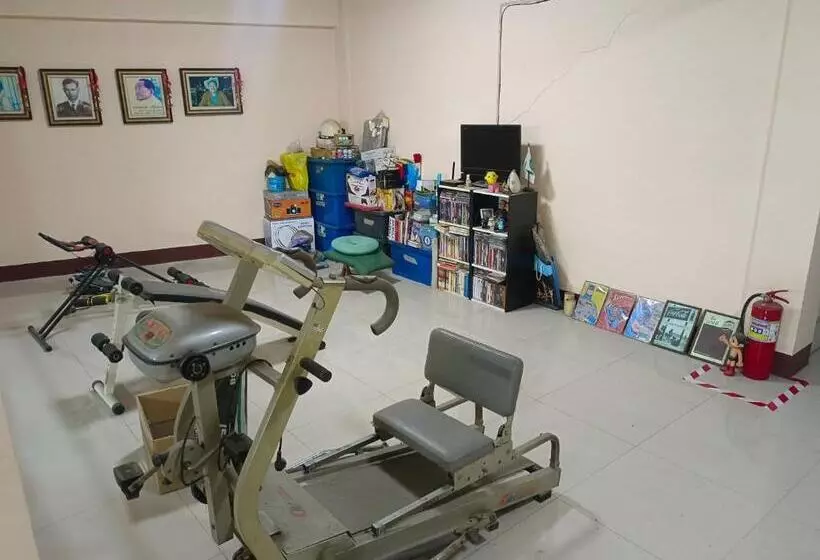 Somkiet Sompong Hostel