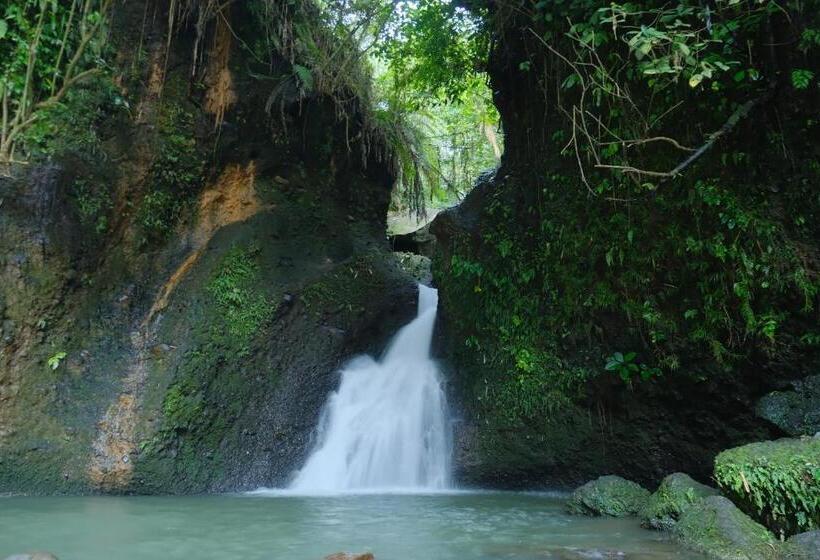 Szálló Alora House Lombok Tete Batu