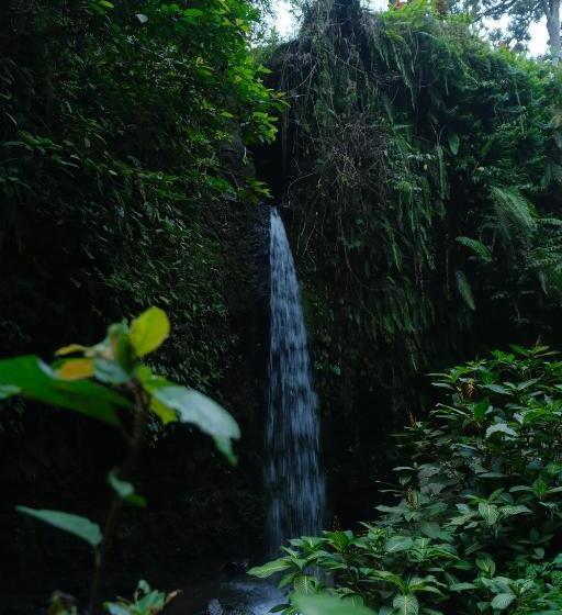 Szálló Alora House Lombok Tete Batu