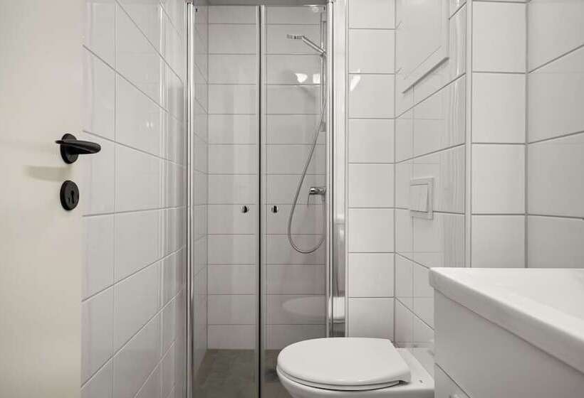 فندق صغير Breeze Hotel Victoria - Self-Service