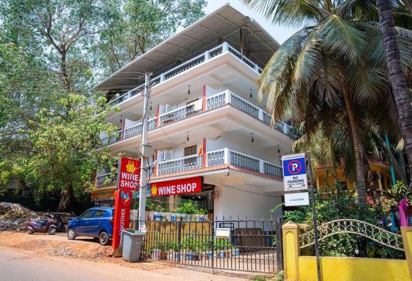 Отель Pednekar Plaza Inn