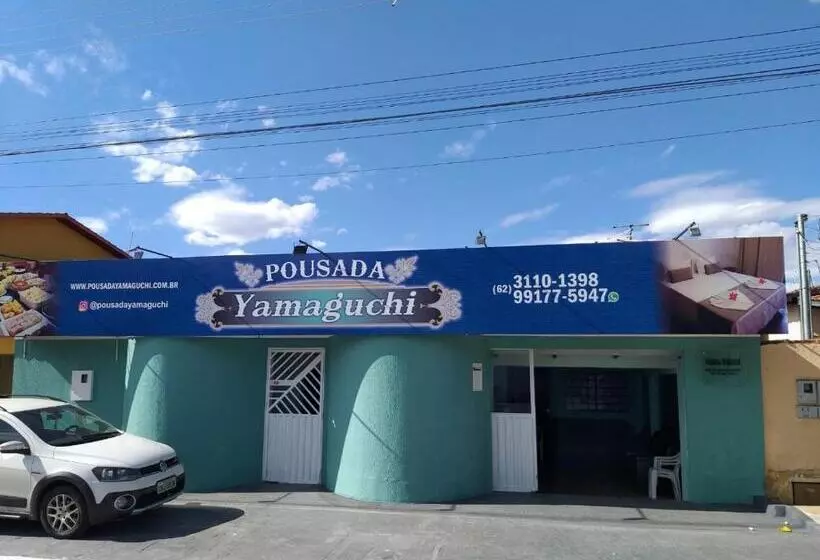 ホテル Pousada Yama