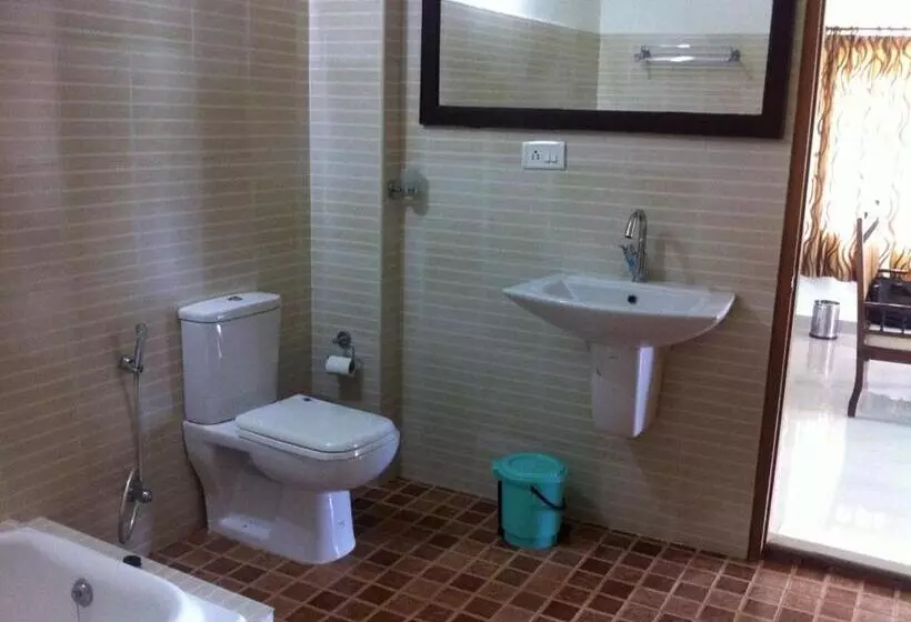 Hotelli Tkg Grand