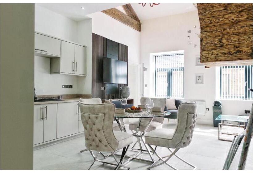 Mill Street Boutique Stays