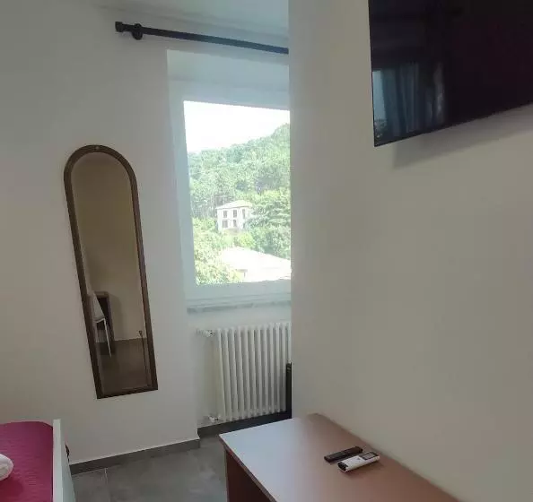 پانسیون Casa Enzo