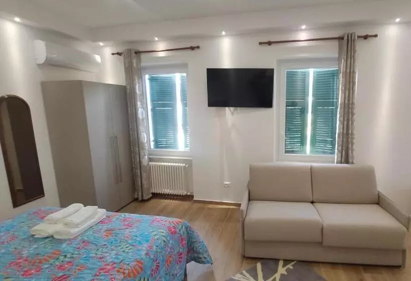 پانسیون Casa Enzo