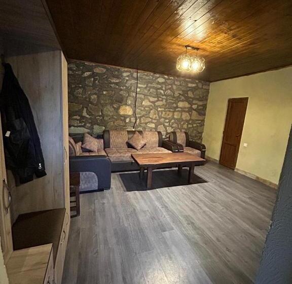 Pensão Mak Guest House