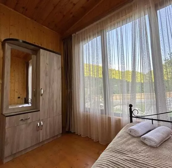 ペンション Mak Guest House