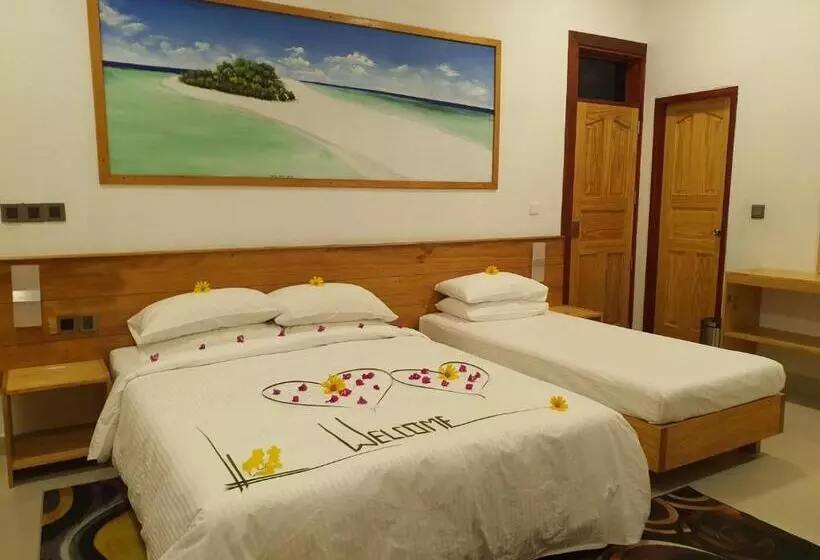 پانسیون Utheemu Bahaaru Inn