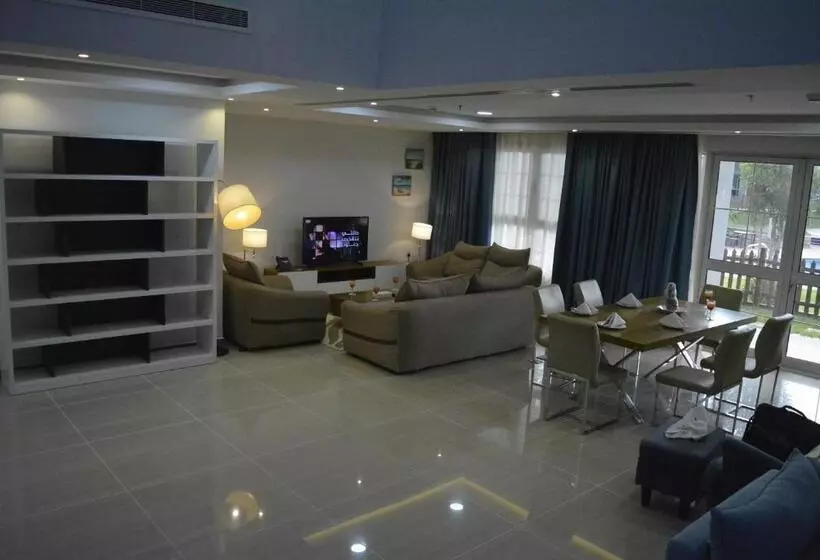 Seashore Resort, Al Khobar, Tahlia