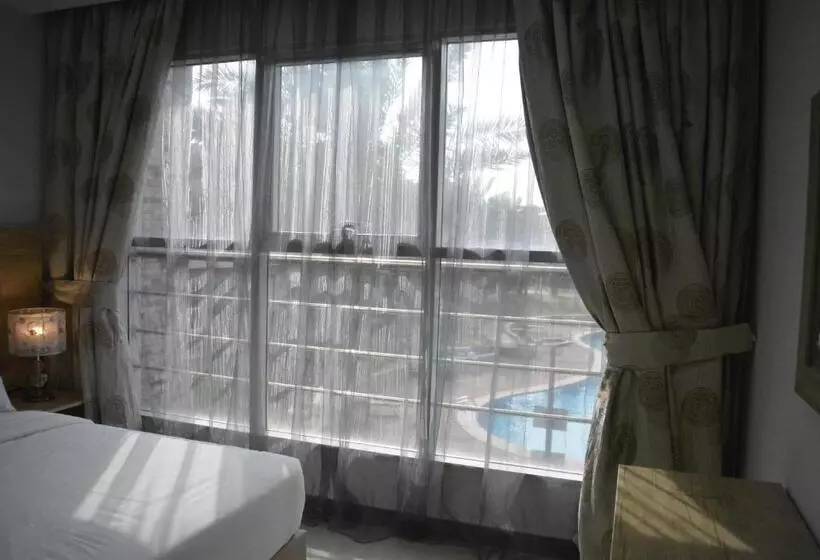 Seashore Resort, Al Khobar, Tahlia