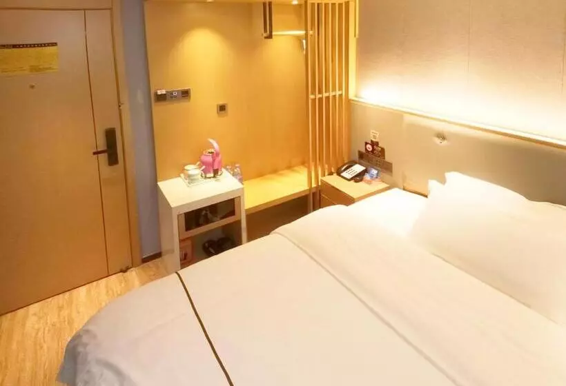 蓝尔兹酒店深圳华强路地铁站店