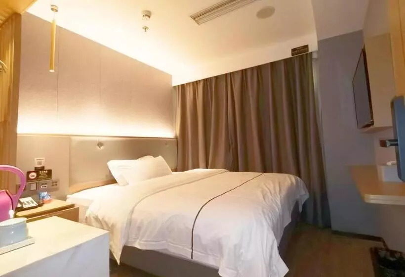 蓝尔兹酒店深圳华强路地铁站店