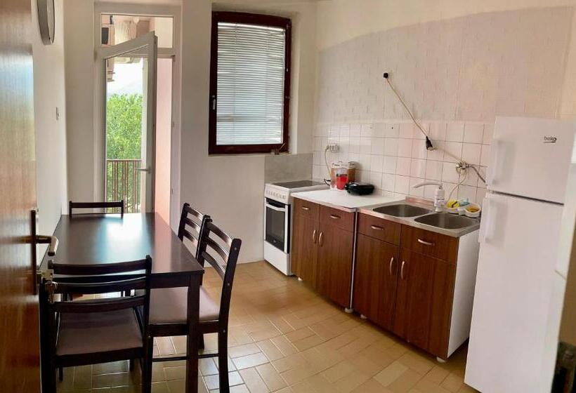 هاستل Rooms Near Bus Station