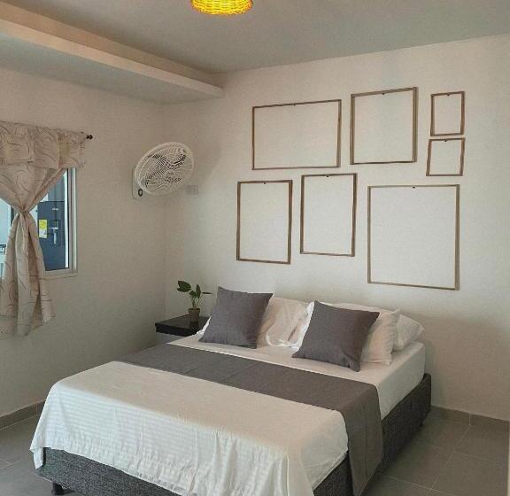 تختخواب و صبحانه Aptos Villamar Palomino