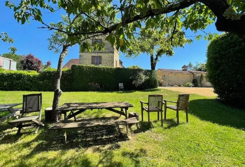 ベッドアンドブレックファースト Chambre Périgourdine