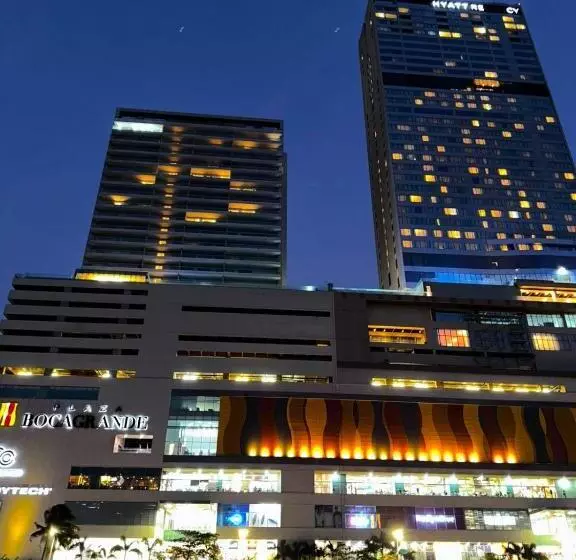 Luxury Residences Close To The Old City By Parceros Group