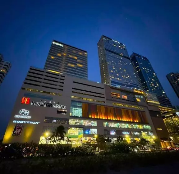 Luxury Residences Close To The Old City By Parceros Group