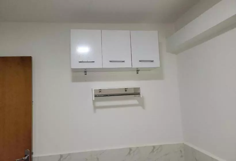 Hostel Da 18