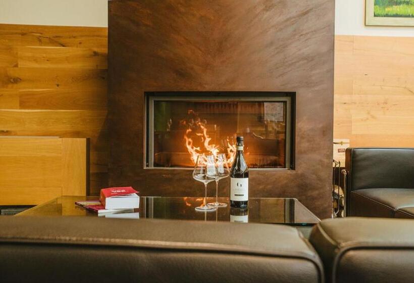 Отель Garesio Wine Resort