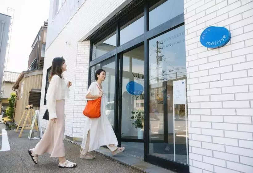 Hotelli Métisse Stay