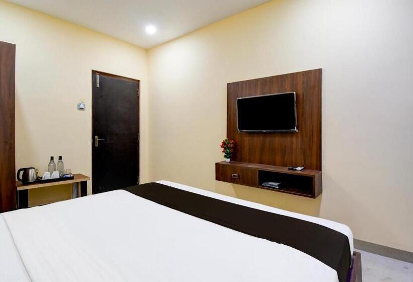 Hotelli Oyo The Capital Prestige