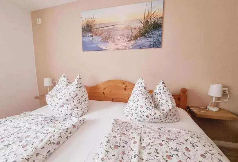 Hotelli Pension & Wirtshaus   Tun Eikkoter   Kobel Iii