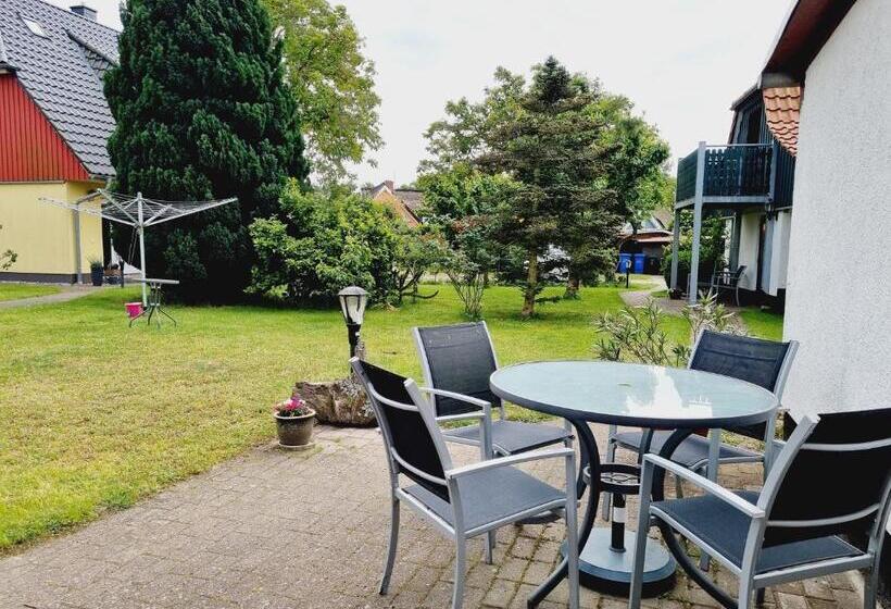 호텔 Pension & Wirtshaus   Tun Eikkoter   Kobel Iii