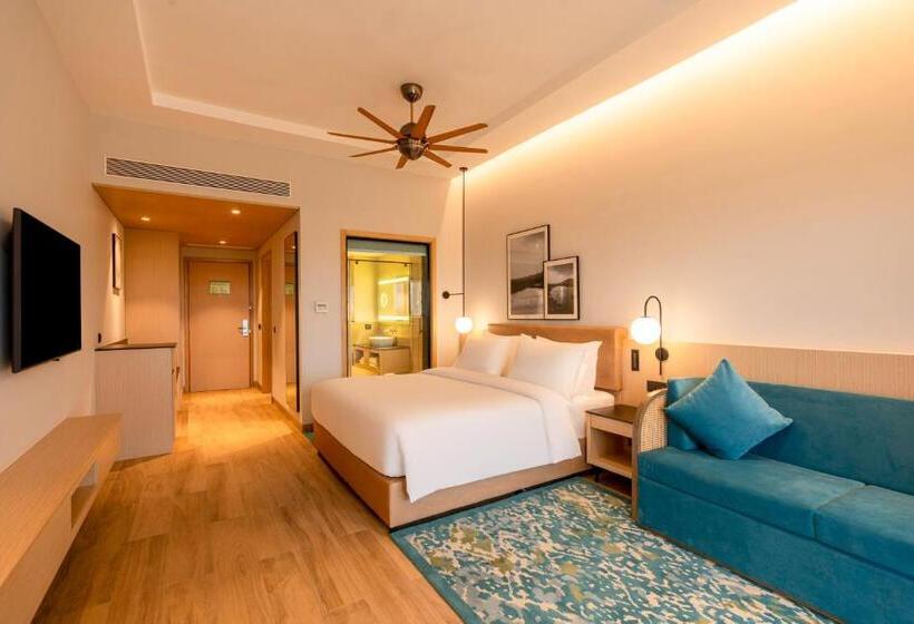 Hotel Radisson Resort Hatgad Saputara