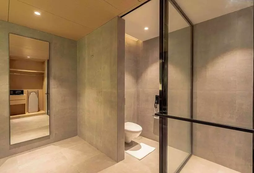 Hotelli Radisson Resort Hatgad Saputara