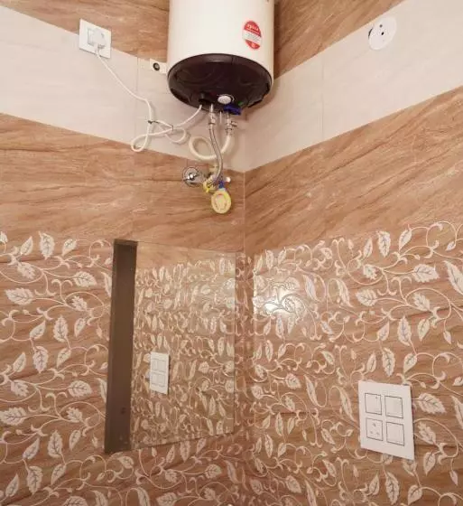 Hotelli S S Guest House