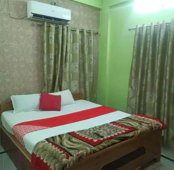 Hotel Subh Season