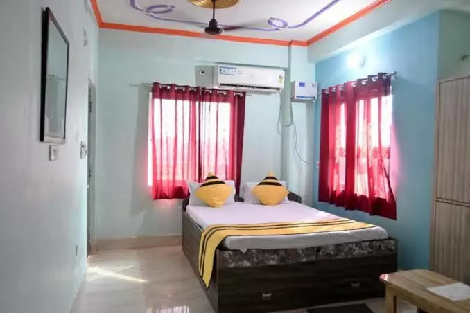 Hotel Subh Season