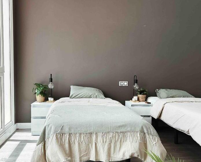 پانسیون Casa Roja Rooms For Workations By Banama Coliving