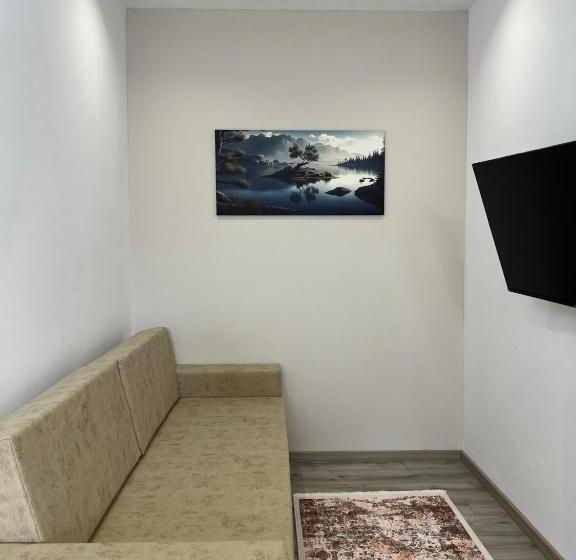 بنسيون Coral Home