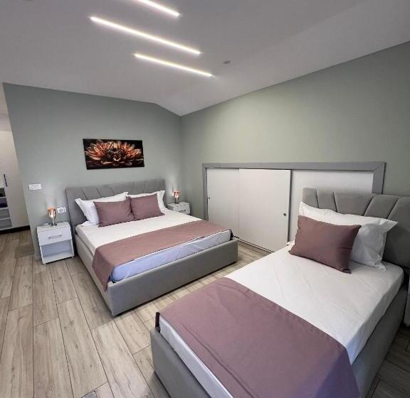 بنسيون Coral Home