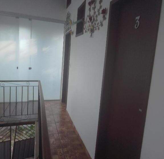 פנסיון Pouso Casa Do Hospede